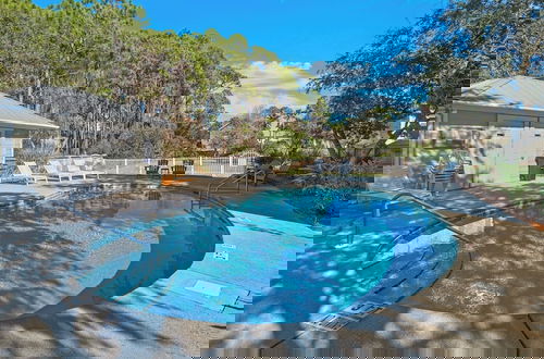 Foto 27 - Beach Cottage in Seagrove Beach - Pet Friendly