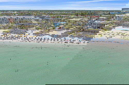 Foto 48 - Sea Winds On Siesta 2 Bedroom Condo by RedAwning