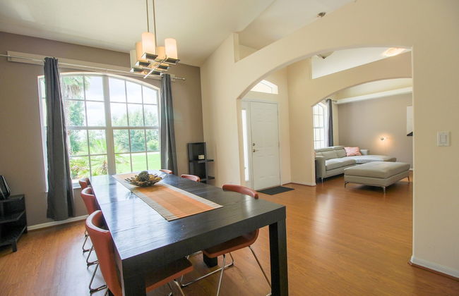 Spacious Modern Pool Home, Family & Golf Trips - 4727 4 Bedroom Home by RedAwning - Foto 16