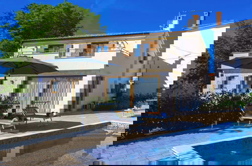 Foto 1 - Villa Mare With Private Pool And Garden