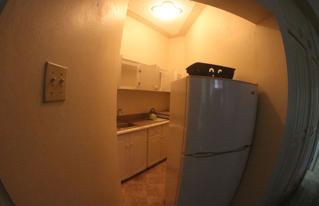 Royal Tower Suites - Photo 20