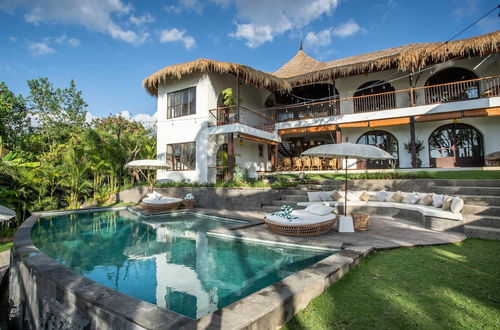 Foto 65 - Stunning Villas Complex, 12 BR, Canggu With Staff