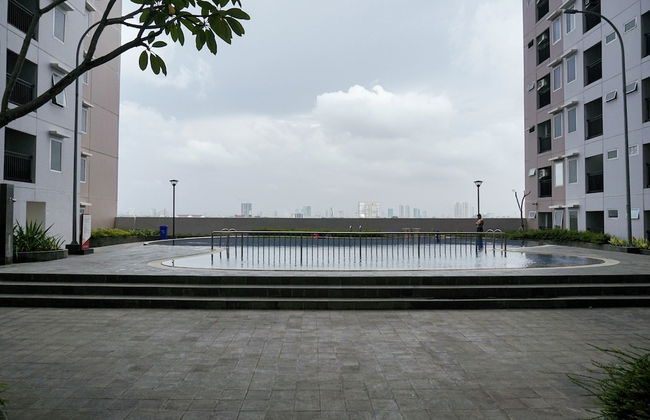 Homey Studio at Sentraland Cengkareng Apartment near Airport - Photo 11