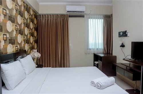 Foto 3 - Comfort and Minimalist Studio Puri Kemayoran Apartment