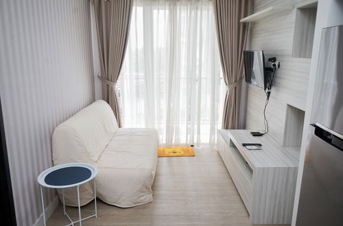 Photo 9 - Comfy 1BR Apartment at Casa De Parco