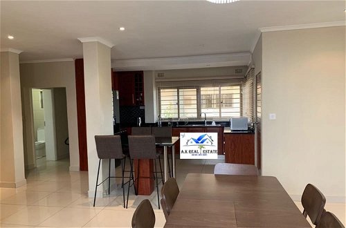 Foto 12 - Executive 3 Bedroomed Fully Furnished Apartment for Rent in Salama Park