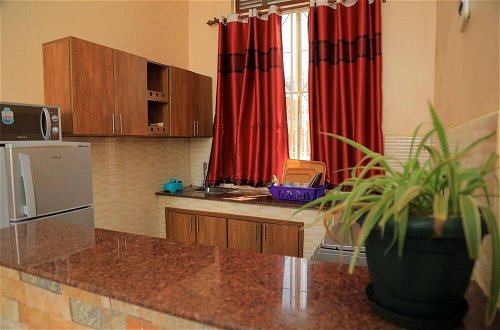 Photo 11 - Lovely 2-bed Apartment in Kampala