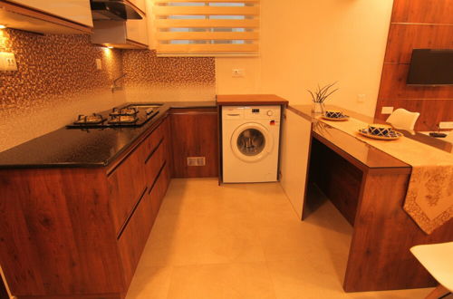 Photo 10 - Luxury 3-bed Serviced Apartment in Trivandrum