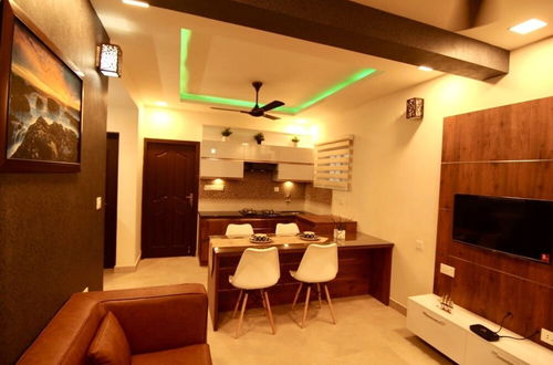 Photo 1 - Luxury 3-bed Serviced Apartment in Trivandrum