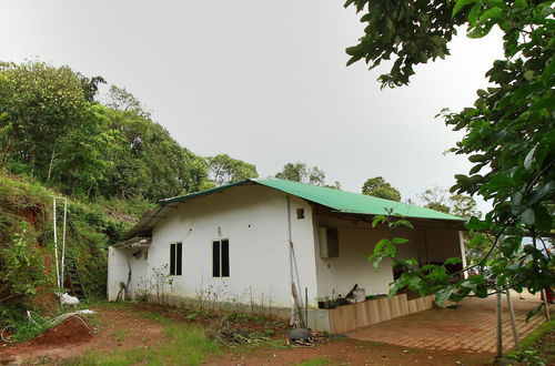 Photo 20 - OYO 15200 Home Cozy Stay Hill Top Madikeri