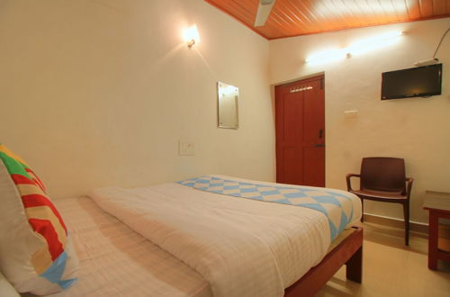 Foto 13 - OYO 15200 Home Cozy Stay Hill Top Madikeri