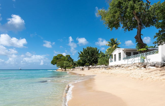 Southwinds Beach House is a 3 Bedroom With Exquisite sea Views - Foto 12