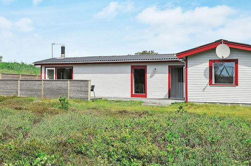 Photo 1 - 4 Person Holiday Home in Hvide Sande