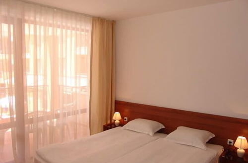 Photo 6 - Aparthotel Efir 2