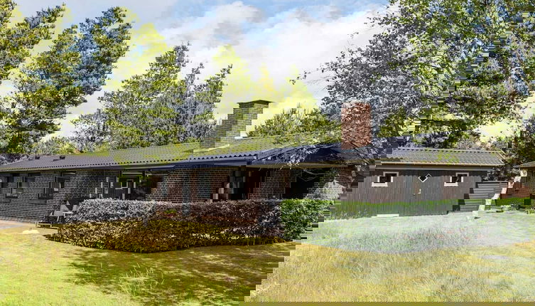 Photo 1 - 5 Person Holiday Home in Norre Nebel