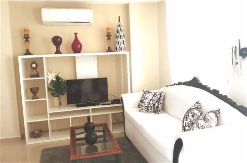 Photo 8 - Fully Equipped New 2br Apt>dt>2mins To The Beach