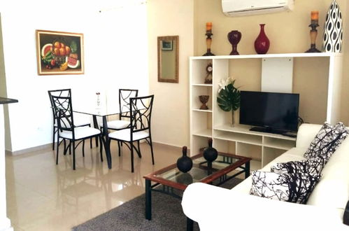 Foto 1 - Fully Equipped New 2br Apt>dt>2mins To The Beach