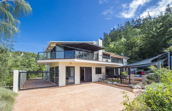 The Beach House at Arthur Bay - Photo 1