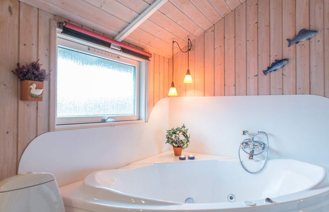 6 Person Holiday Home in Fano - Foto 3