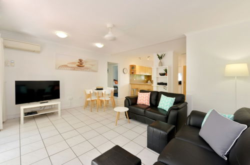 Photo 2 - Tropical Reef Apartments Port Douglas