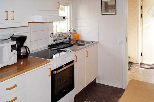 Foto 6 - 4 Person Holiday Home in Hjaltevad
