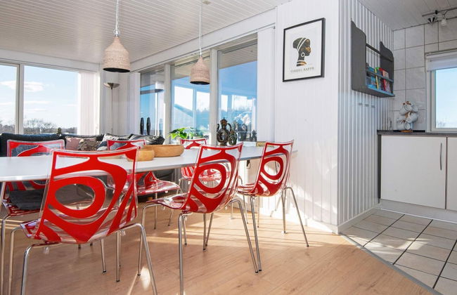 8 Person Holiday Home in Allingabro - Foto 21