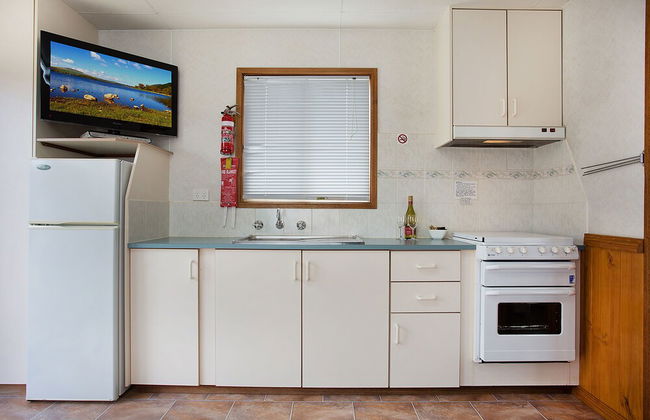 Lake Hamilton Motor Village & Caravan Park - Foto 16