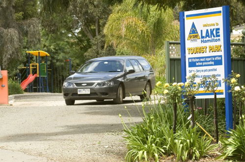 Photo 40 - Lake Hamilton Motor Village & Caravan Park