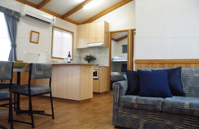 Lake Hamilton Motor Village & Caravan Park - Foto 5