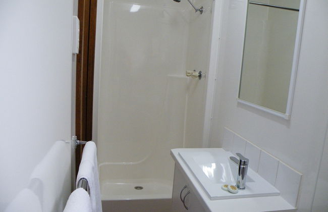 Lake Hamilton Motor Village & Caravan Park - Foto 23