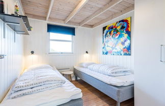 Photo 3 - 6 Person Holiday Home in Hvide Sande