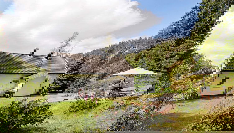 Foto 1 - 8 Person Holiday Home in Kvas