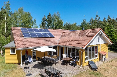 Photo 20 - 10 Person Holiday Home in Hojslev