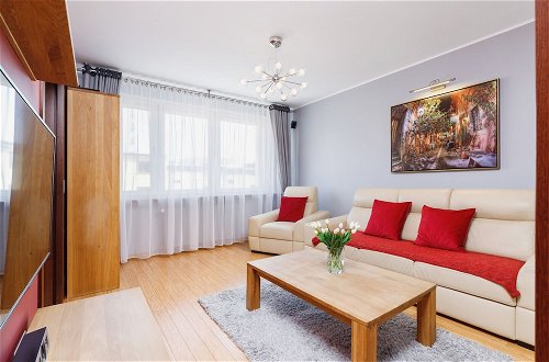 Photo 14 - Apartment Obopolna Krakow by Renters