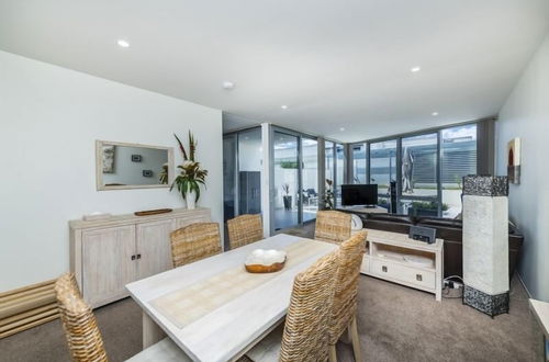 Photo 22 - Accommodate Canberra - Lakefront