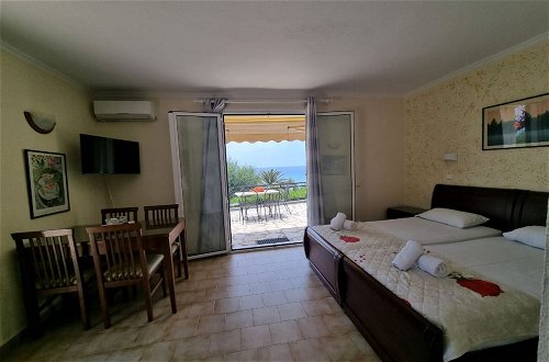 Photo 6 - Corfu Island Apartment 45