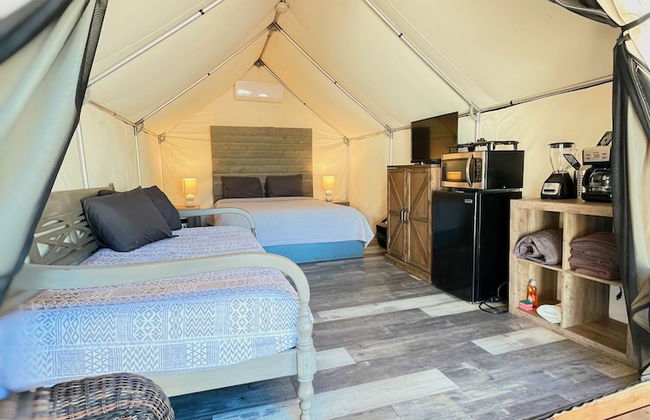 14 Blue River Camp - Glamping Cabin - Foto 1