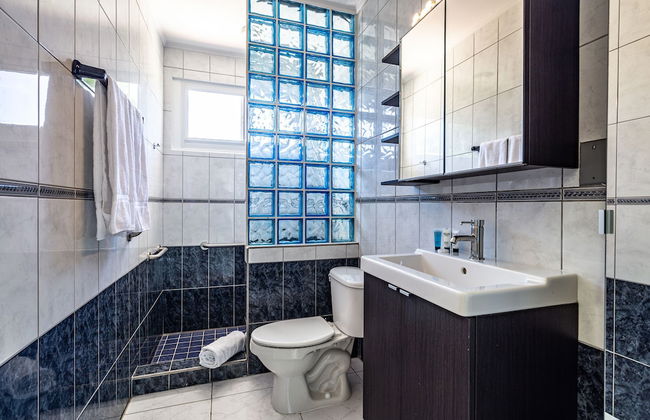Large Villa With View! Private Pool Free Utilities! - Foto 23