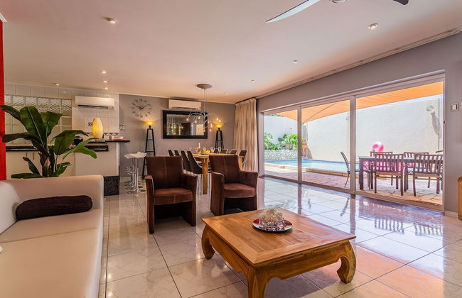 Large Villa With View! Private Pool Free Utilities! - Foto 17
