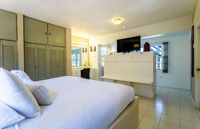 Large Villa With View! Private Pool Free Utilities! - Foto 8