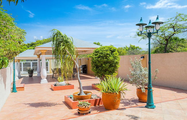 Large Villa With View! Private Pool Free Utilities! - Foto 54