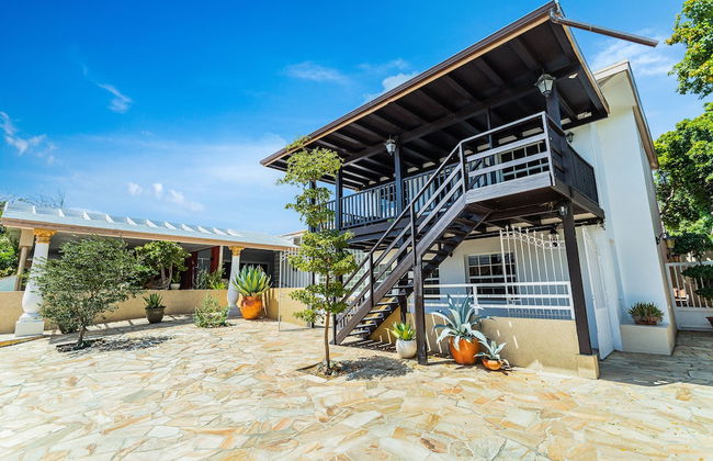 Large Villa With View! Private Pool Free Utilities! - Foto 57