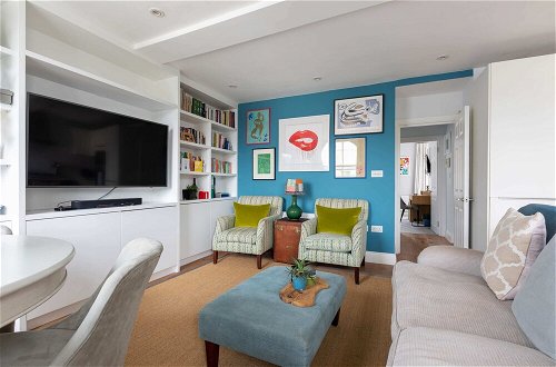 Photo 41 - Spacious 3 Bedroom in Notting Hill With Balcony