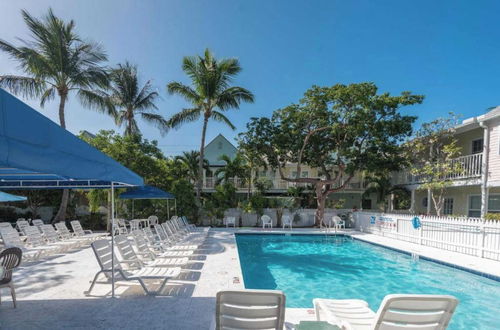 Foto 7 - Parrot Perch by Avantstay Old Town Key West w/ Shared Pool Week Long Stays Only