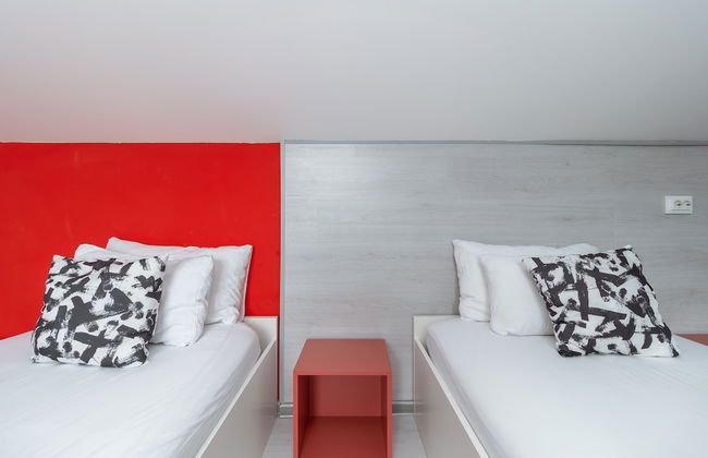 Stories Hub - Photo 43