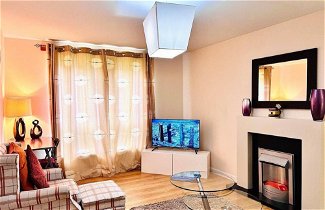 Foto 1 - Lovely 2-bed Apartment in Aberdeen