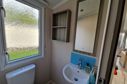 Foto 16 - Beautiful 3-bed Caravan at Rockley Park Poole