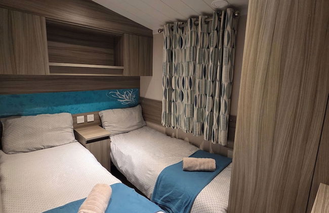 Seaside 8-person Caravan at Rockley Park - Foto 7