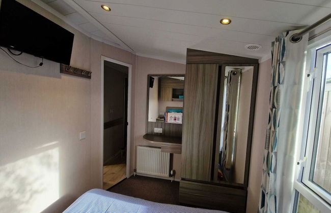 Seaside 8-person Caravan at Rockley Park - Foto 8