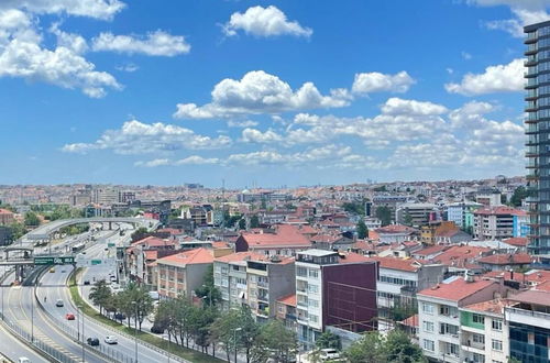 Foto 19 - Business-friendly Residence Flat in Fikirtepe